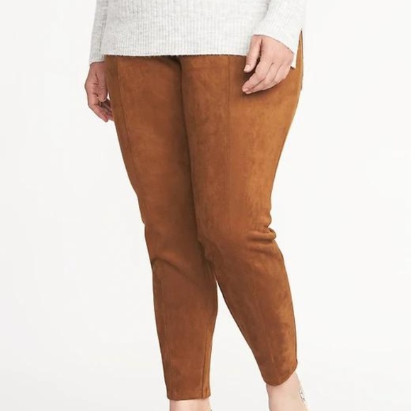 Old Navy Pants - Old Navy High-Rise Plus-Size Sueded Stevie Pants